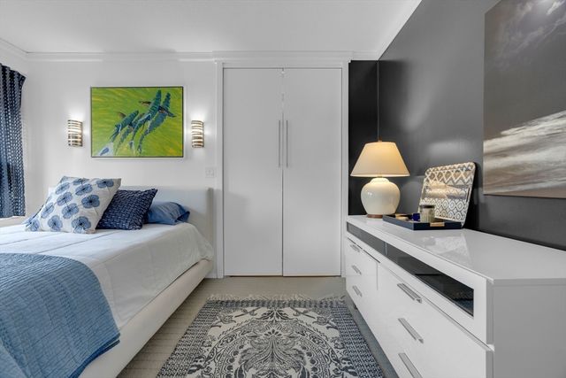 $606,000 | 65 East India Row, Unit 8A, Boston, MA 02110