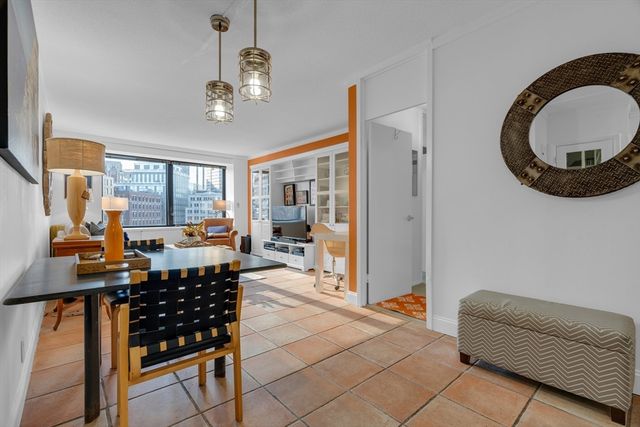 $606,000 | 65 East India Row, Unit 8A, Boston, MA 02110