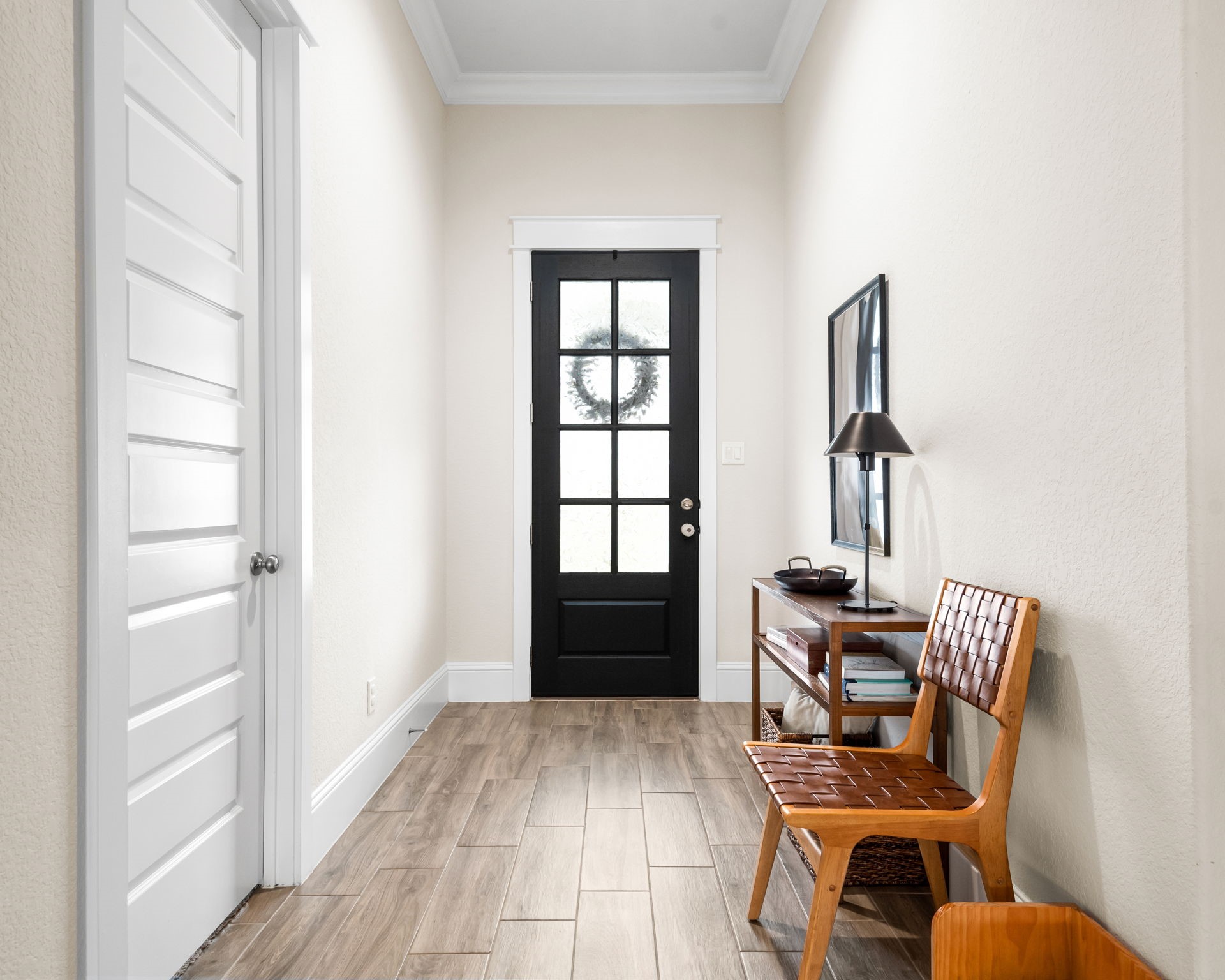 2335 Pale Star Drive Conroe, TX 77384 - Photo 5 of 42 a view of room with window and furniture
