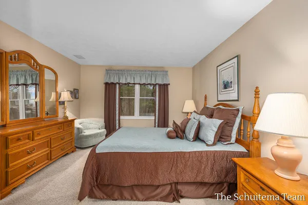 $349,900 | 2614 Rolling Ridge Lane Northwest, Grand Rapids, MI 49534