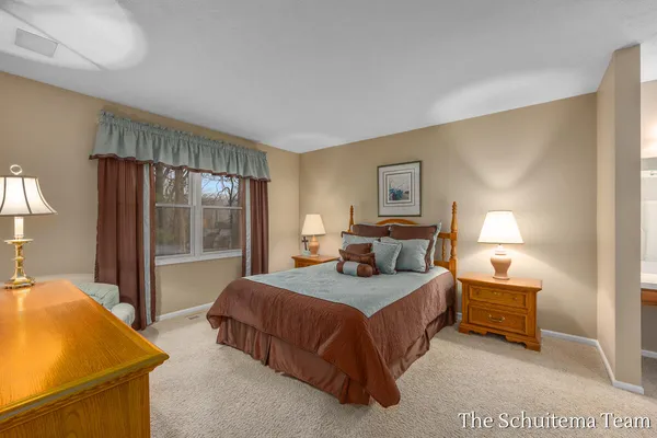 $349,900 | 2614 Rolling Ridge Lane Northwest, Grand Rapids, MI 49534