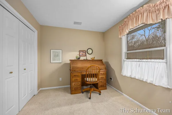 $349,900 | 2614 Rolling Ridge Lane Northwest, Grand Rapids, MI 49534