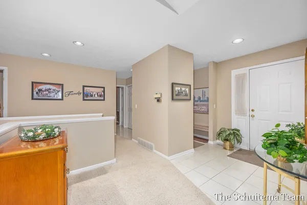 $349,900 | 2614 Rolling Ridge Lane Northwest, Grand Rapids, MI 49534