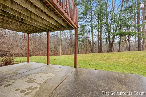 $349,900 | 2614 Rolling Ridge Lane Northwest, Grand Rapids, MI 49534