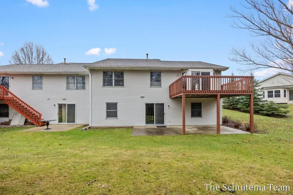 $349,900 | 2614 Rolling Ridge Lane Northwest, Grand Rapids, MI 49534