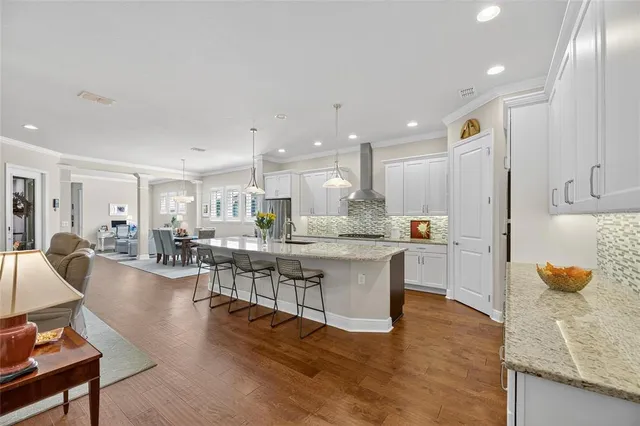 $565,000 | 6002 Sparrowhead Way, Lithia, FL 33547