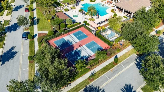 $565,000 | 6002 Sparrowhead Way, Lithia, FL 33547