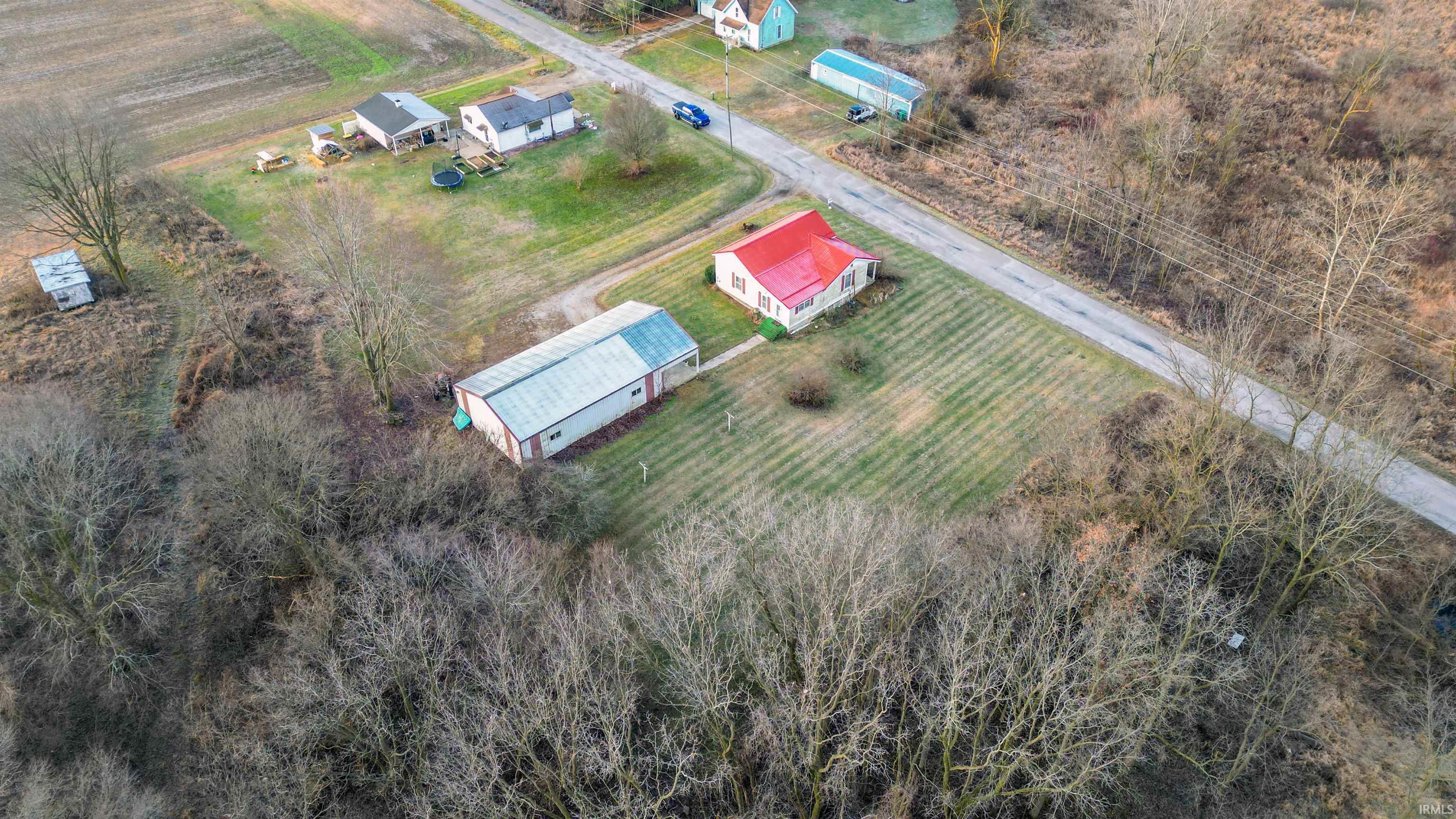 186 Parks Schram Road Warsaw, IN 46580 - Photo 4 of 18 Gallery Image 4