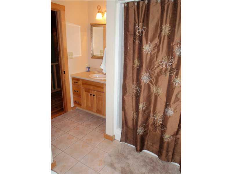 166 Hight Road Dayton, ME 04005 - Photo 20 of 28 Bathroom. Upstairs Bathroom