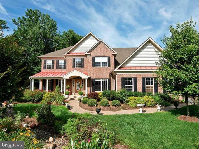 2862 Hill Road Vienna, VA 22181 - Photo 1 of 28 WELCOME HOME!