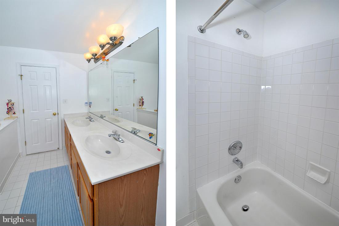 2862 Hill Road Vienna, VA 22181 - Photo 20 of 28 JACK AND JILL BATHROOM