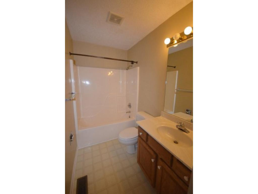 2700 Indian Ridge Road, Unit 7 Johnson City, TN 37604 - Photo 10 of 17 Photo 10