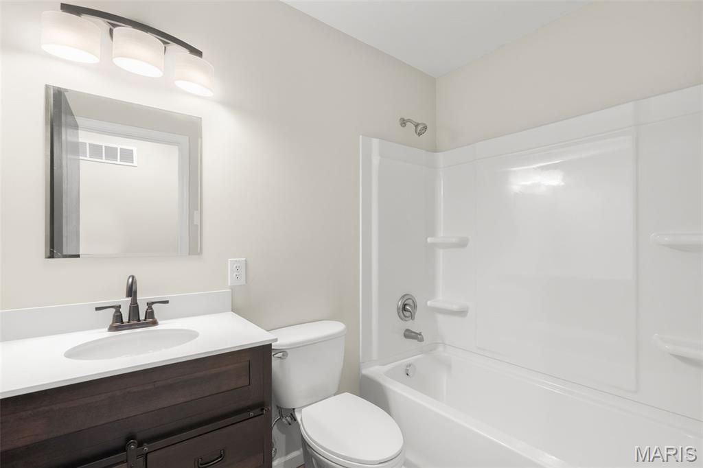 64 Cedar Ridge Drive Pacific, MO 63069 - Photo 25 of 39