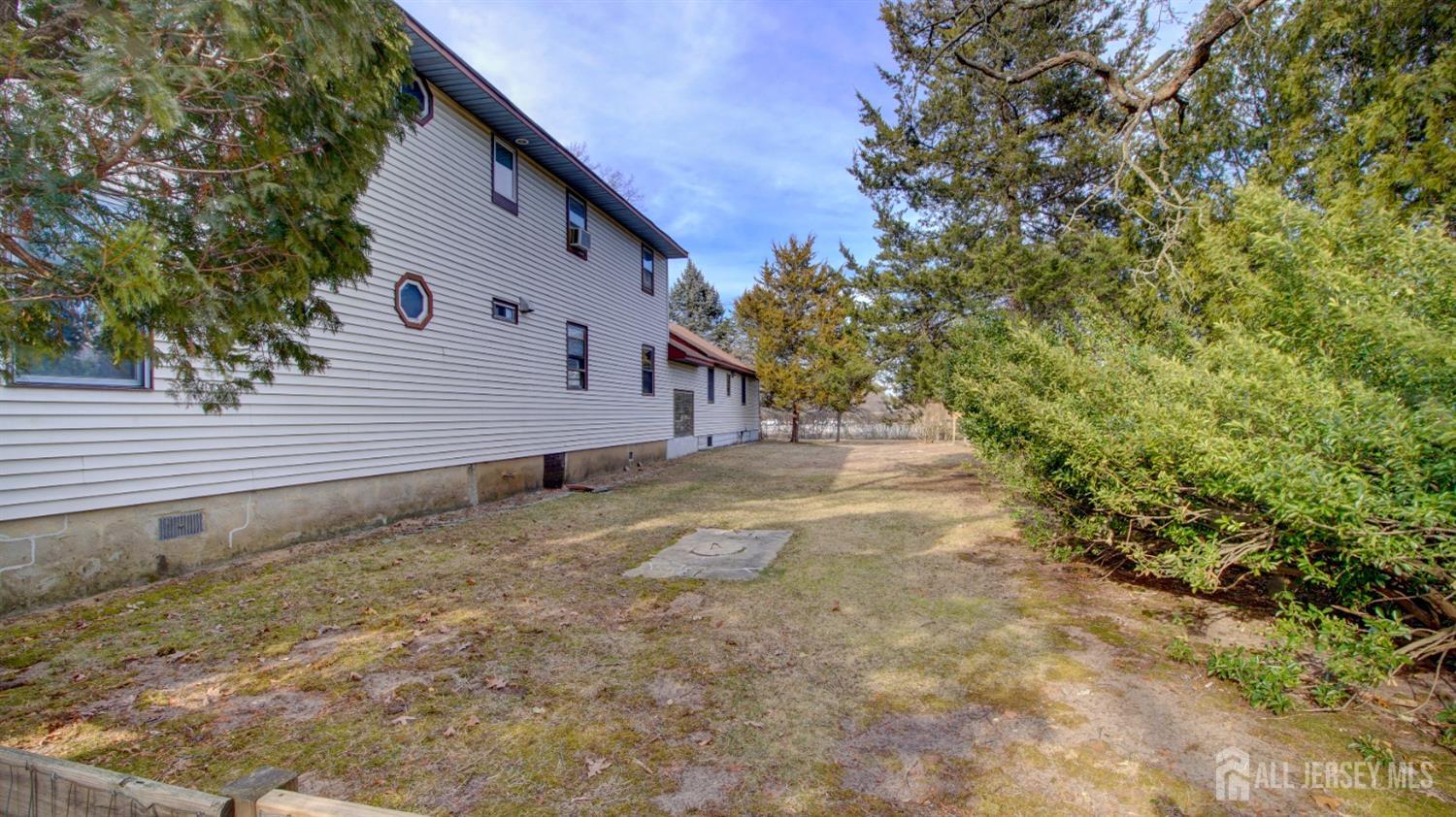 154 West Greystone Road Old Bridge, NJ 08857 - Photo 10 of 67 Gallery Image 10