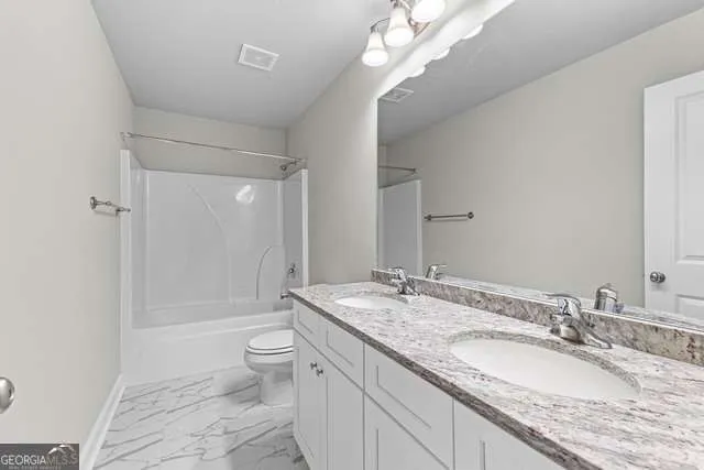 $2,750 | 517 Lago Court, LaGrange, GA 30241