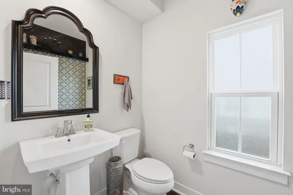 $625,000 | 2338 Water Promenade Avenue, Unit 2F, Herndon, VA 20171