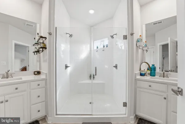 $625,000 | 2338 Water Promenade Avenue, Unit 2F, Herndon, VA 20171