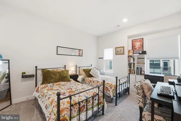 $625,000 | 2338 Water Promenade Avenue, Unit 2F, Herndon, VA 20171