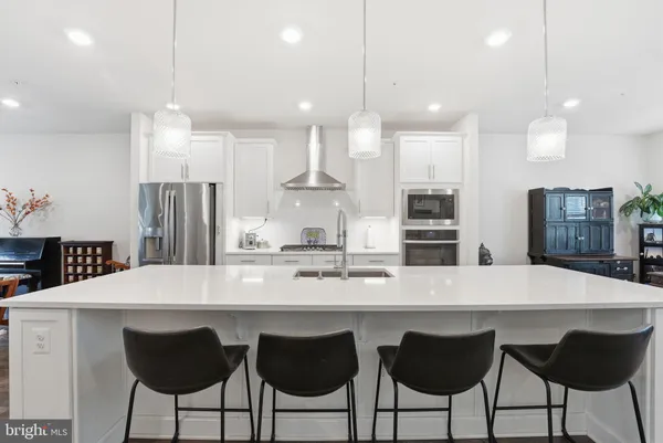 $625,000 | 2338 Water Promenade Avenue, Unit 2F, Herndon, VA 20171