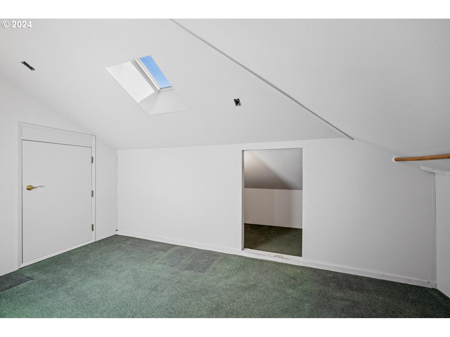 4083 Southeast Augusta Loop Gresham, OR 97080 - Photo 32 of 48 a view of an empty room