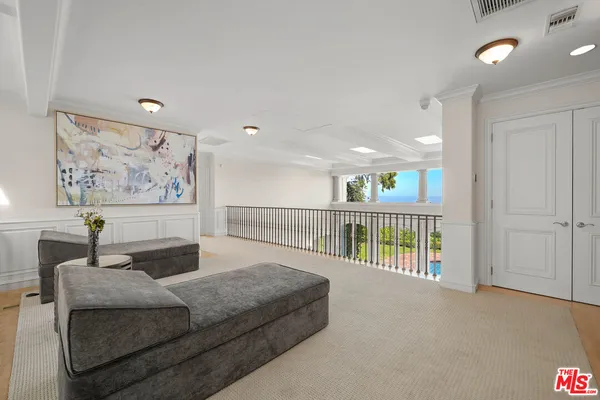 $38,900 | 10814 Savona Road, Los Angeles, CA 90077