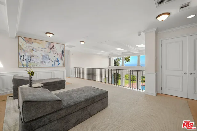 $38,900 | 10814 Savona Road, Los Angeles, CA 90077