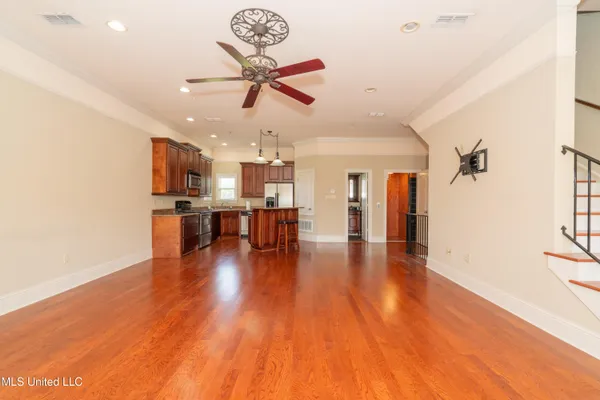 $2,000 | 8 Oak Alley Lane, Long Beach, MS 39560