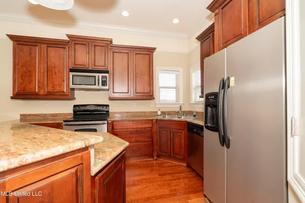 $2,000 | 8 Oak Alley Lane, Long Beach, MS 39560