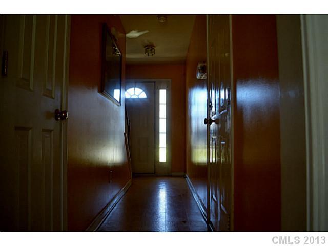 9806 Steele Meadow Road Charlotte, NC 28273 - Photo 2 of 13