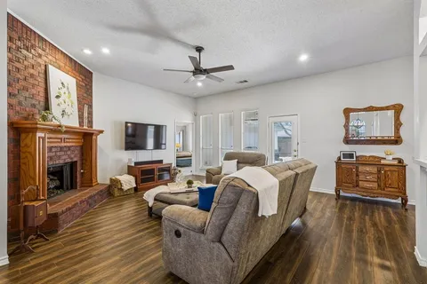 $475,000 | 748 Summerfield Drive, Allen, TX 75002