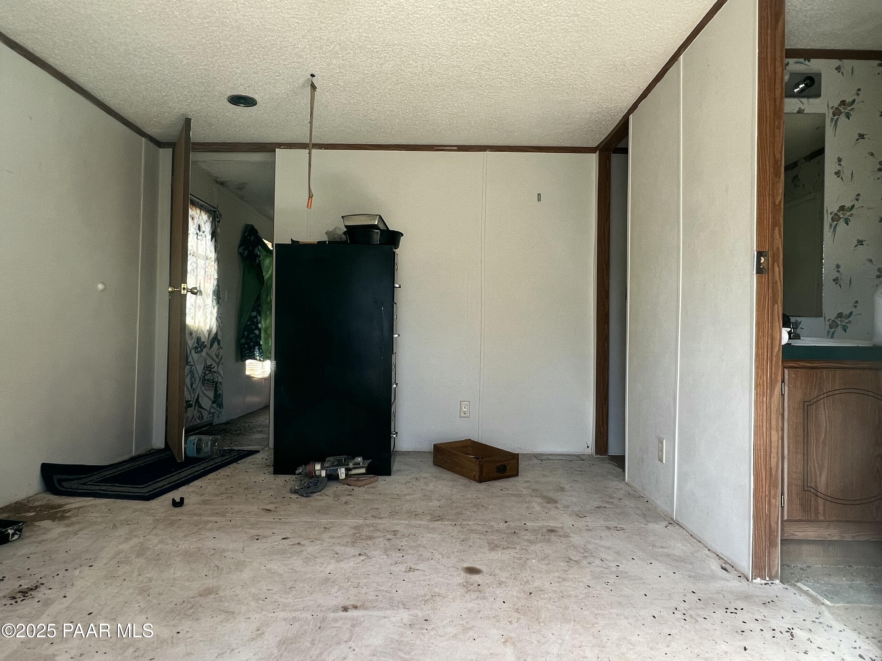 9 B Off Ranch Road Ash Fork, AZ 86320 - Photo 8 of 10 a view of a storage & utility room
