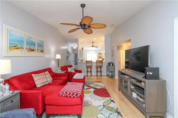 $3,200 | 28280 Pine Haven Way, Unit 93, Bonita Springs, FL 34135