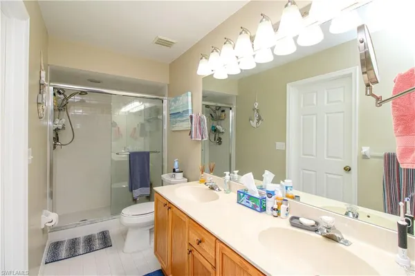 $3,200 | 28280 Pine Haven Way, Unit 93, Bonita Springs, FL 34135