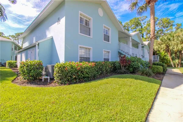 $3,200 | 28280 Pine Haven Way, Unit 93, Bonita Springs, FL 34135