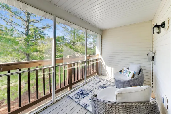 $369,000 | 91 Potawatomi Road, Unit C, Williams Bay, WI 53191