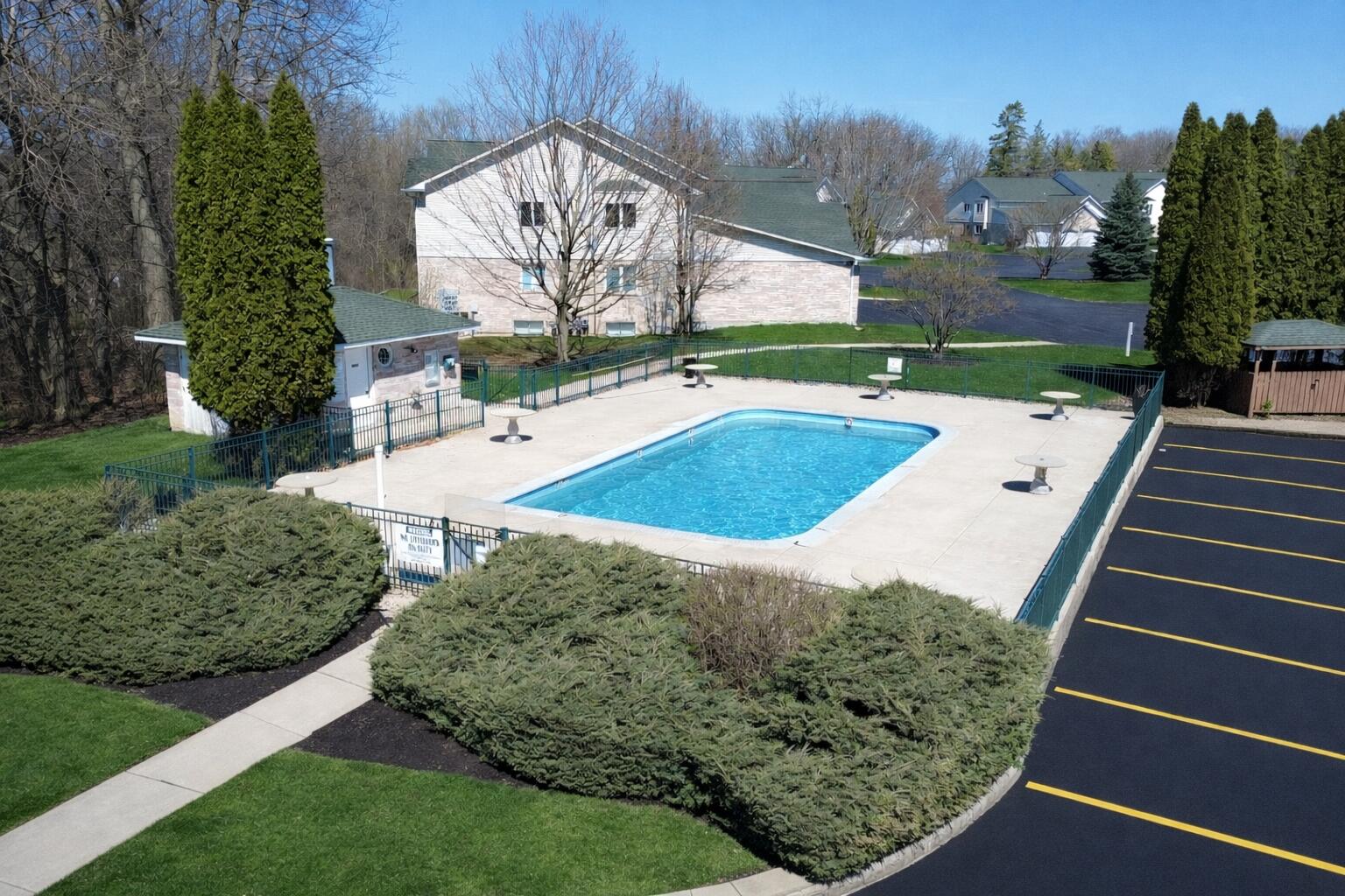 91 Potawatomi Road, Unit C Williams Bay, WI 53191 - Photo 31 of 35 12B5CA42-C488-4BF8-9ADE-625FF0C90341