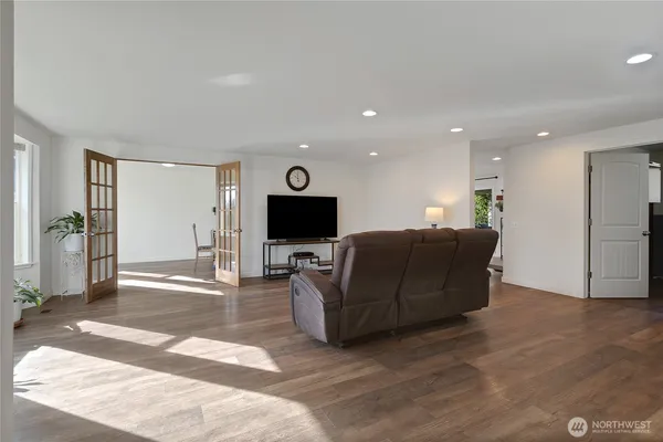 $590,000 | 10304 63rd Ave Court East, Puyallup, WA 98373