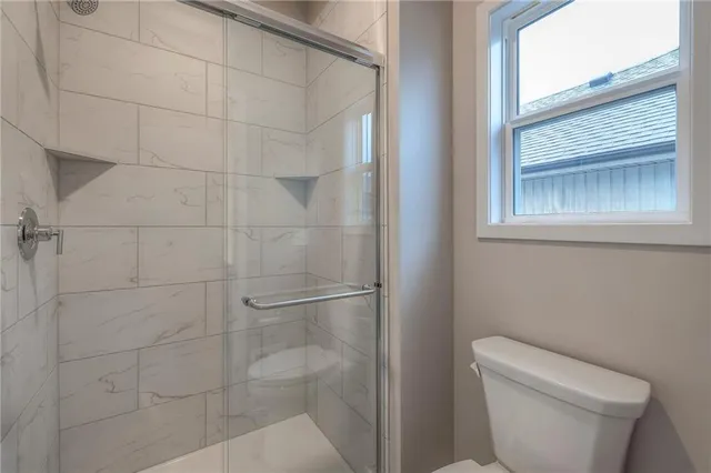 $364,900 | 107 Carriage Meadows Trail, Peculiar, MO 64078