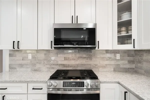 $899,999 | 15 Big Dipper Court, Unit 24, Newport Beach, CA 92663