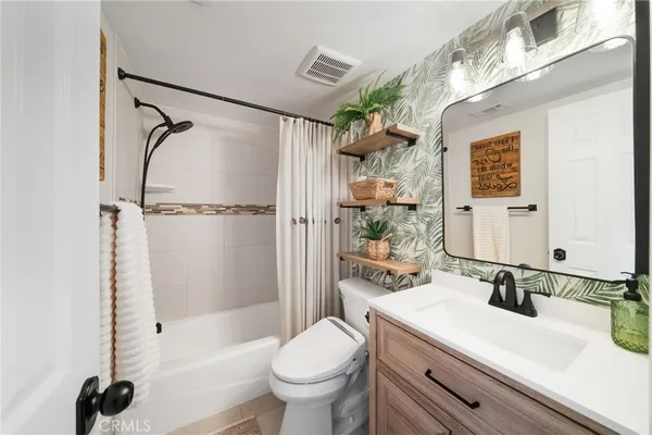 $899,999 | 15 Big Dipper Court, Unit 24, Newport Beach, CA 92663