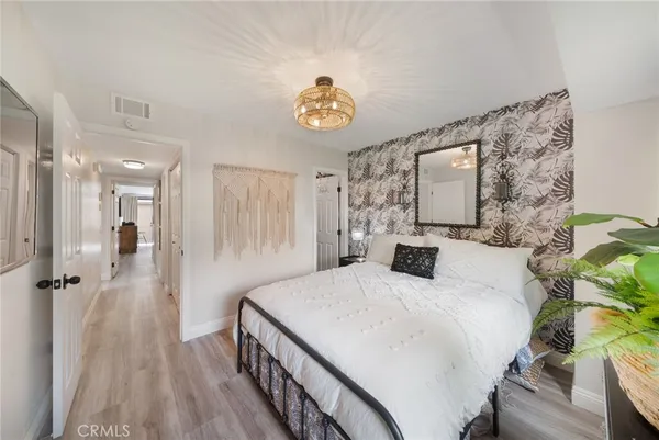 $899,999 | 15 Big Dipper Court, Unit 24, Newport Beach, CA 92663