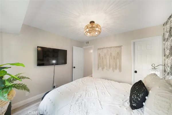 $899,999 | 15 Big Dipper Court, Unit 24, Newport Beach, CA 92663