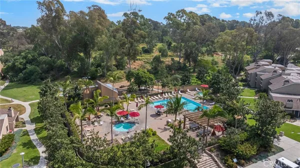 $899,999 | 15 Big Dipper Court, Unit 24, Newport Beach, CA 92663
