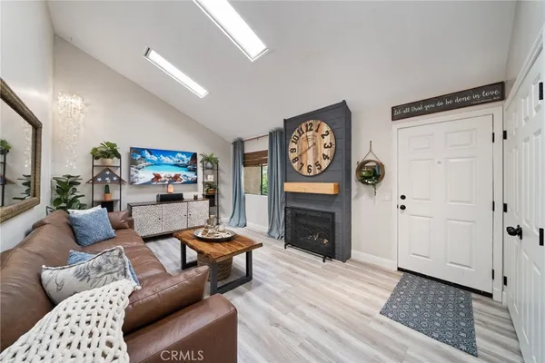 $899,999 | 15 Big Dipper Court, Unit 24, Newport Beach, CA 92663