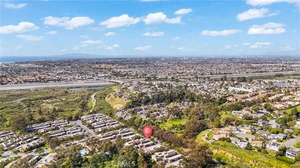 $899,999 | 15 Big Dipper Court, Unit 24, Newport Beach, CA 92663