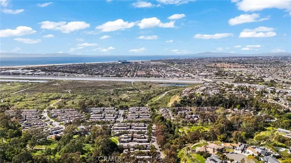 $899,999 | 15 Big Dipper Court, Unit 24, Newport Beach, CA 92663