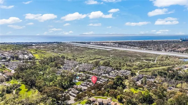$899,999 | 15 Big Dipper Court, Unit 24, Newport Beach, CA 92663