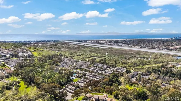 $899,999 | 15 Big Dipper Court, Unit 24, Newport Beach, CA 92663