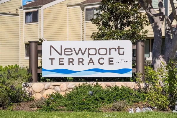 $899,999 | 15 Big Dipper Court, Unit 24, Newport Beach, CA 92663