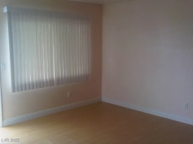 $850 | 5165 East Glendale Avenue, Unit B, Las Vegas, NV 89156